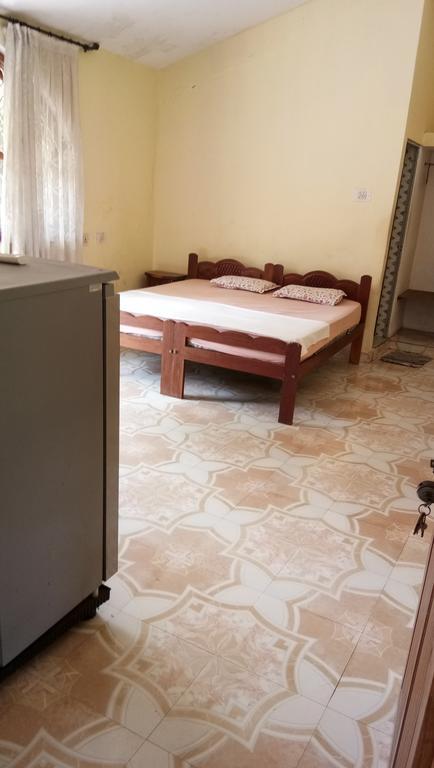 Joaquina'S Guest House Калангуте Екстериор снимка