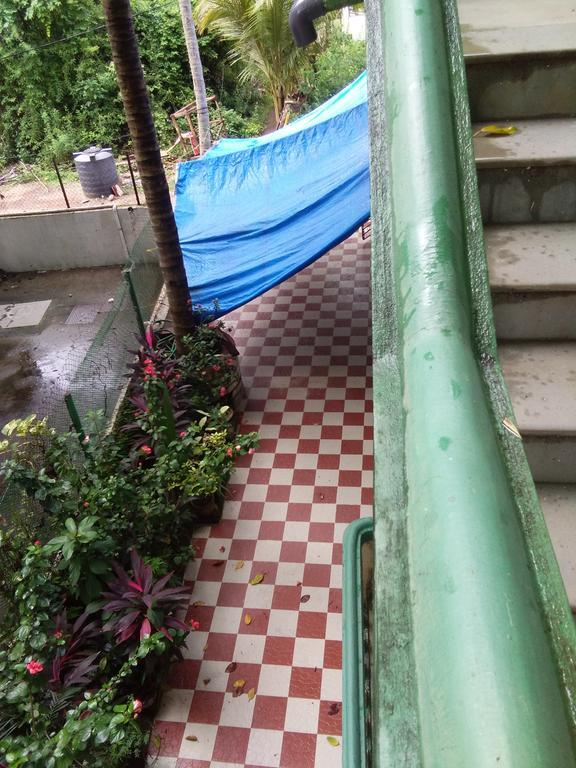 Joaquina'S Guest House Калангуте Екстериор снимка