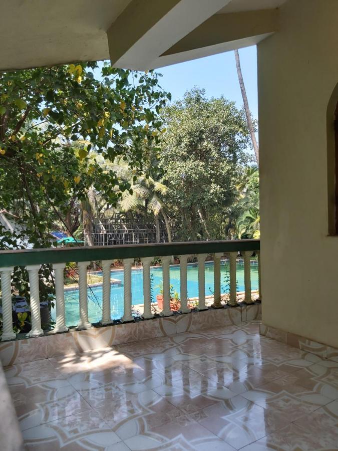 Joaquina'S Guest House Калангуте Екстериор снимка