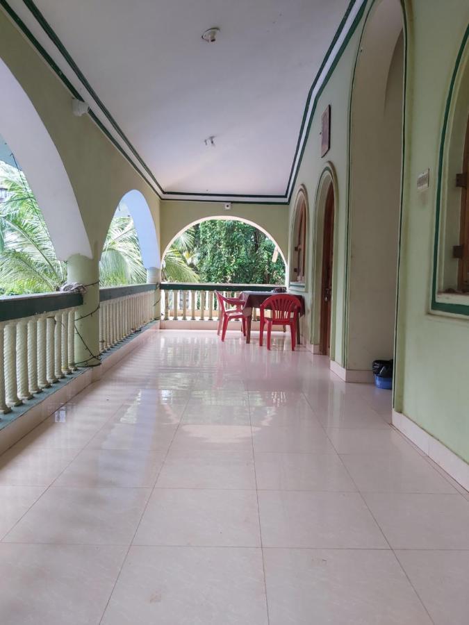 Joaquina'S Guest House Калангуте Екстериор снимка
